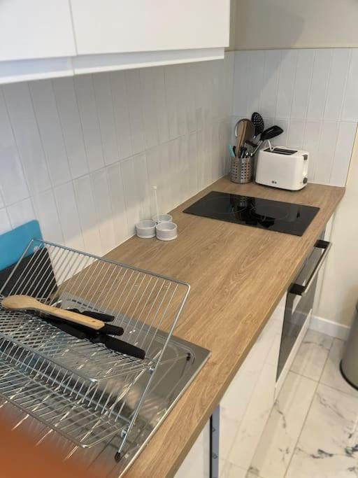 Le Petit-Beauvoisine Apartment รูออง ภายนอก รูปภาพ